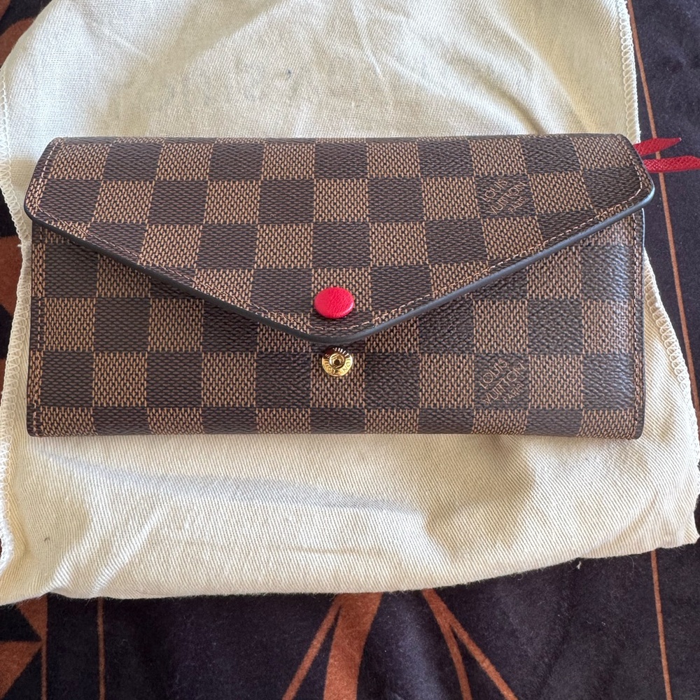 Louis Vuitton Wallet